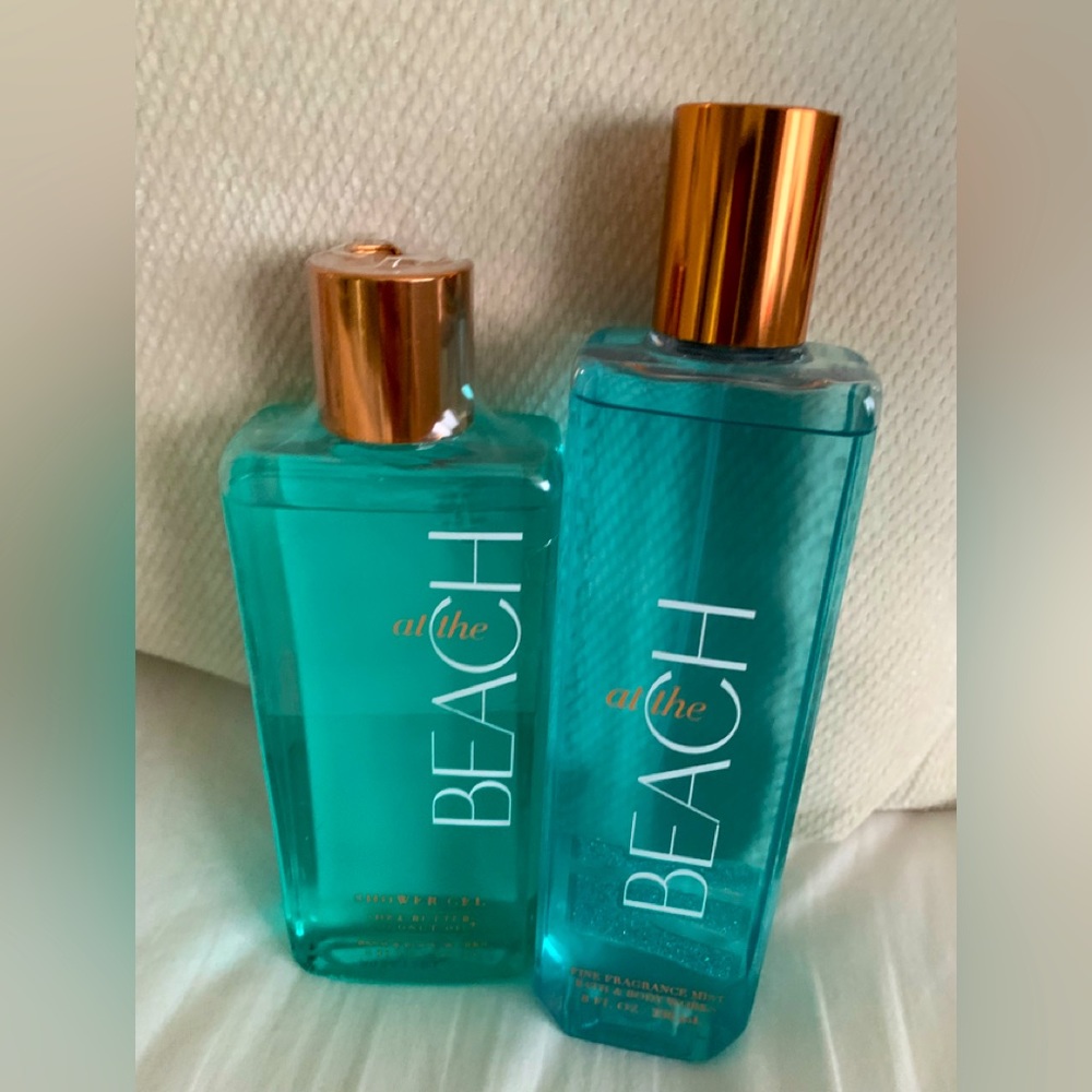Brand new! Bath and Body Works AT THE BEACH shower gel and body splash
